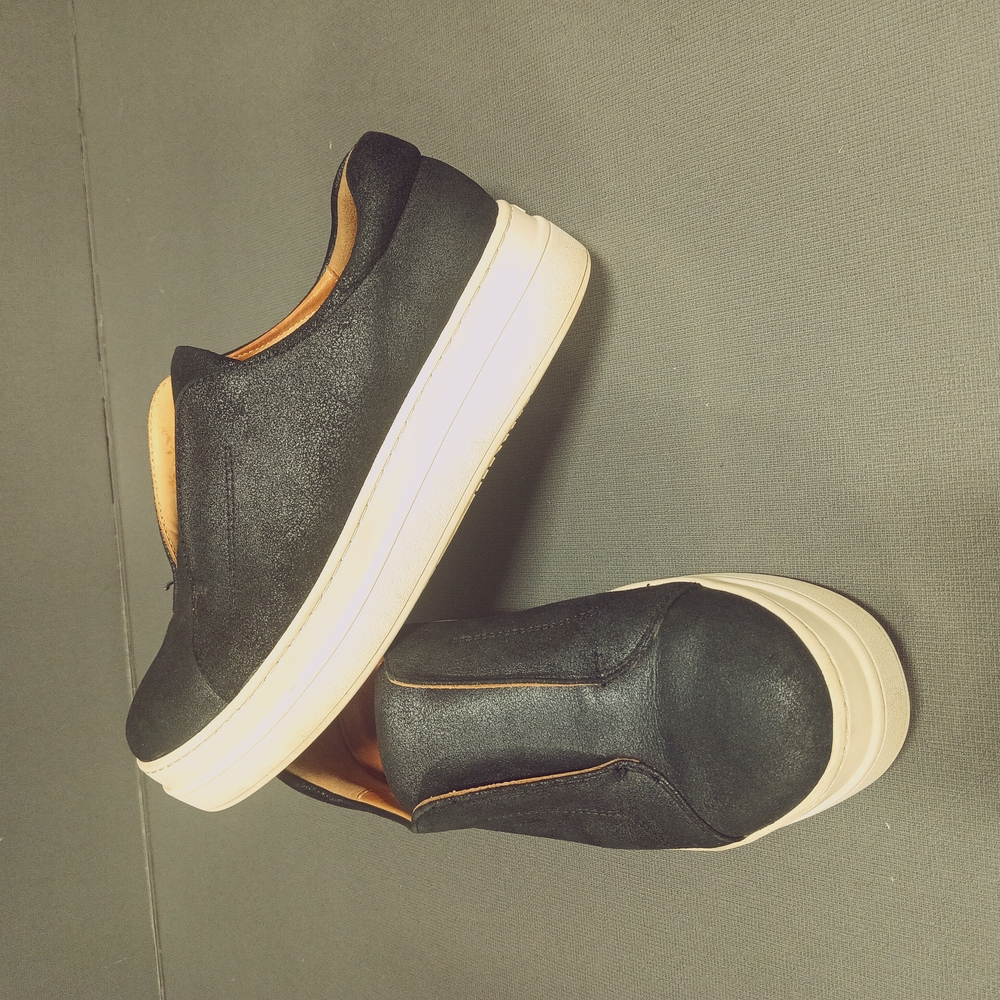 J/Slide Heidi Black Platform Sneakers Size 6.5